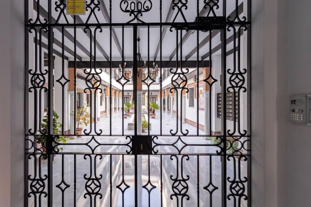 סביליה Jdc1K - Beautiful Apartment In City Centre מראה חיצוני תמונה