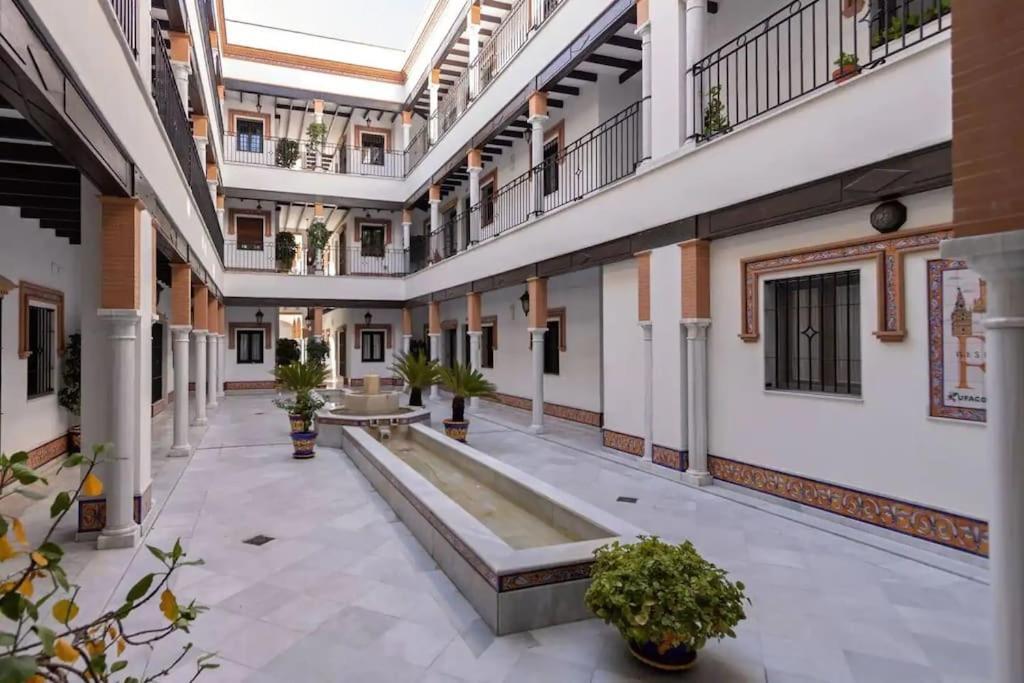 סביליה Jdc1K - Beautiful Apartment In City Centre מראה חיצוני תמונה